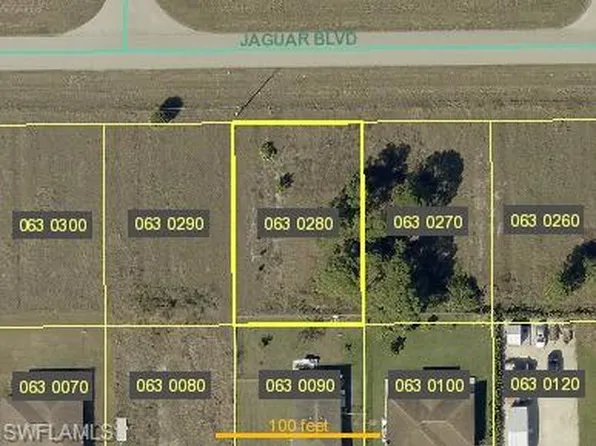 842 Jaguar BLVD, LEHIGH ACRES, FL 33974
