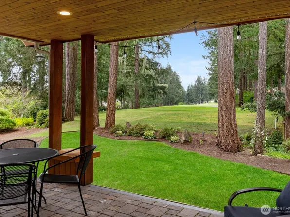 120 E Rainier Court, Allyn, WA 98524