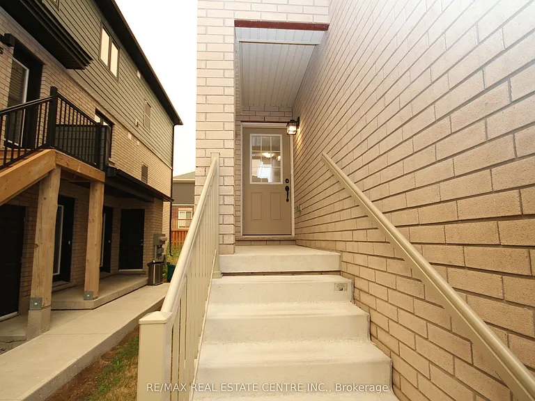 30 Wagon Ln — Photo 7