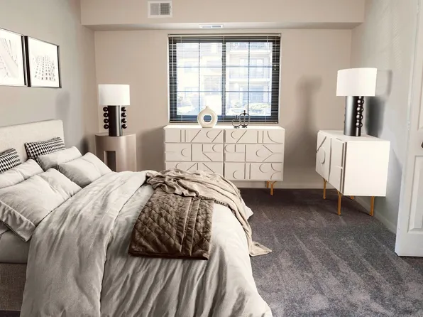 La Maison Apartments