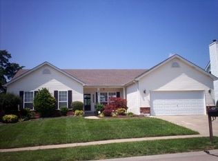 3404 Cottonwood Dr, Saint Charles, MO 63301