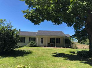 65 Saltis Rd, Poultney, VT 05764