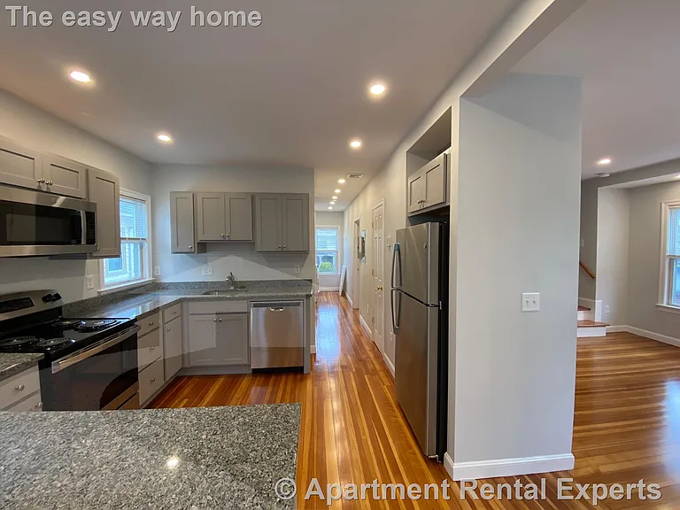 10-12 Trapelo Rd #5 — Photo 2