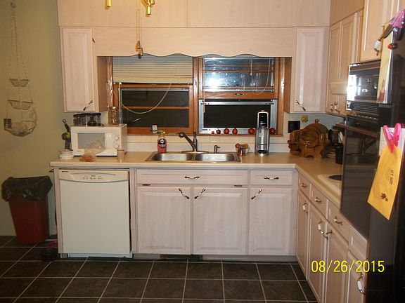 KITCHEN PIC2