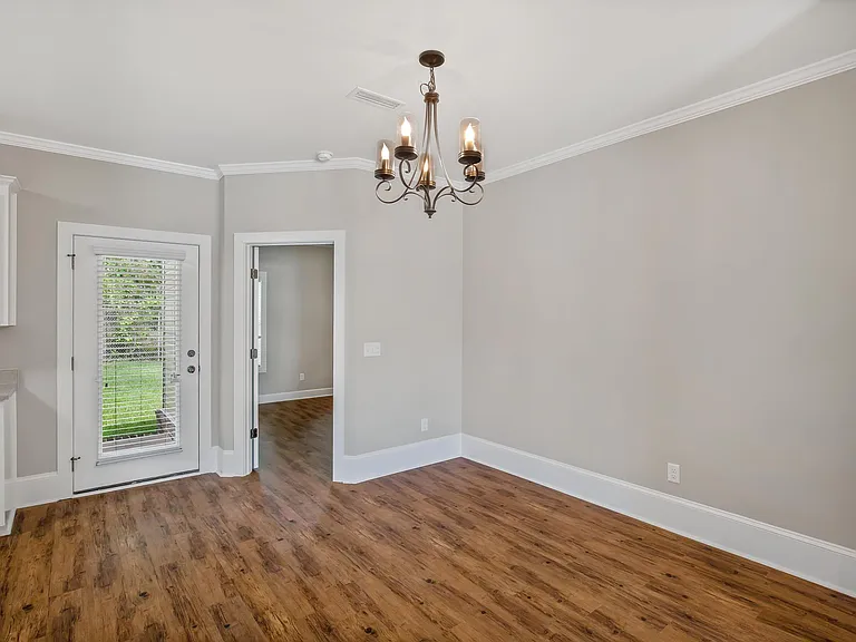 122 Craftsman Dr — Photo 12