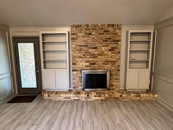 5th image of 3829 Lynbrook Ln