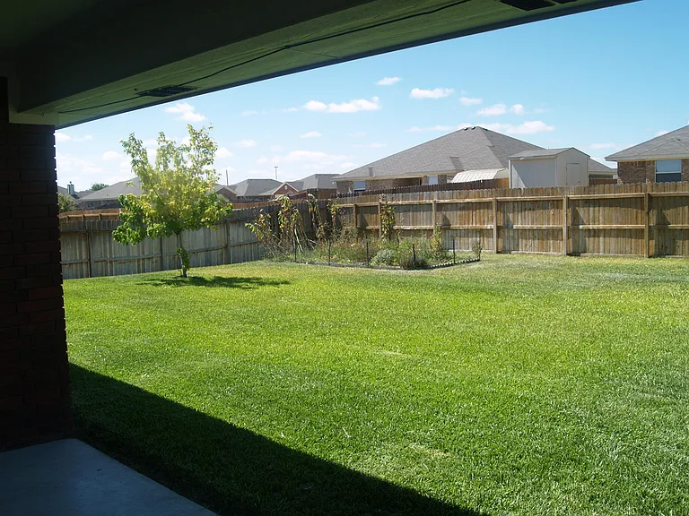5802 Venetian Ct — Photo 20