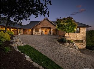 150 Black Oak Dr, Asheville, NC 28804