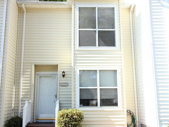 3rd image of 1225 Palmerton Dr