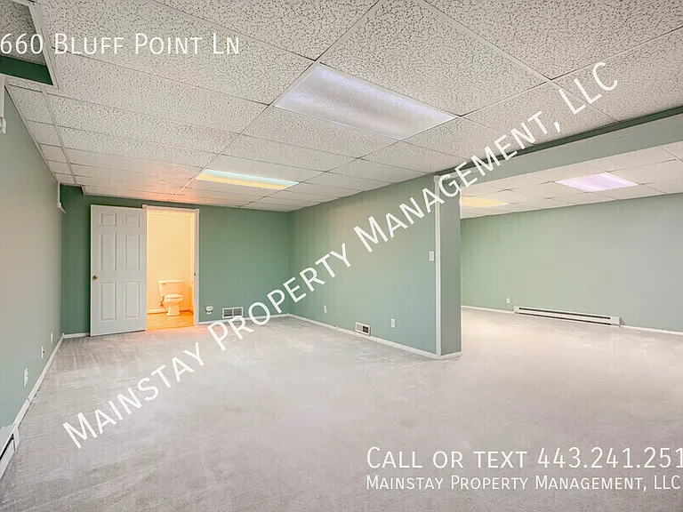 7660 Bluff Point Ln — Photo 21