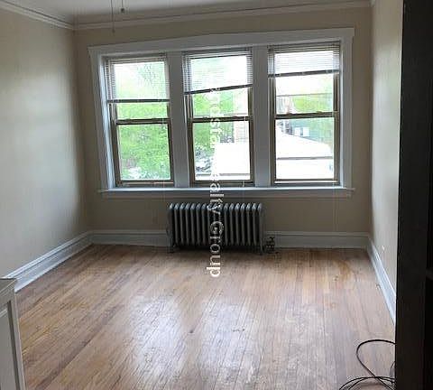2nd image of 4103 N Sacramento Ave #3