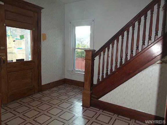 2nd image of 116 Villa Ave