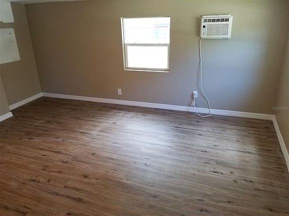 4th image of 630 Belleview Blvd