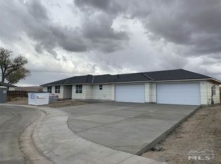 930 Brigit Cir, Fernley, NV 89408