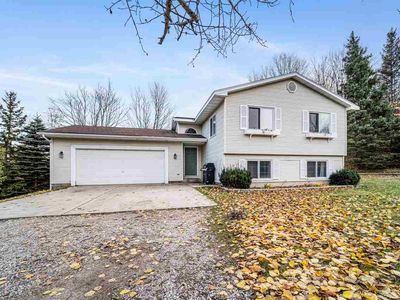 5950 E Mitchell Rd, Petoskey, MI, 49770