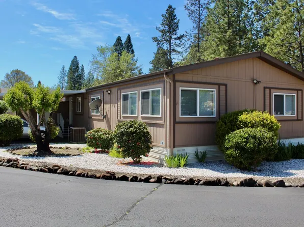 22071 Highway 62 #52, Shady Cove, OR 97539