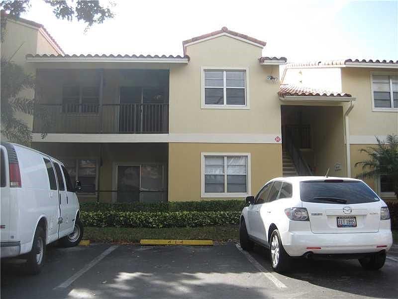1st image of 1225 SW 31st Ave #201