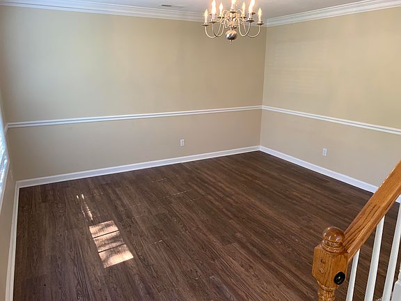 5th image of 8605 Rum Hill Ln