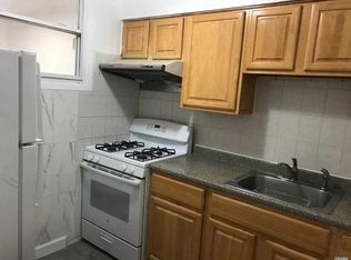 13507 Booth Memorial Ave FL 2ND, Flushing, NY 11355