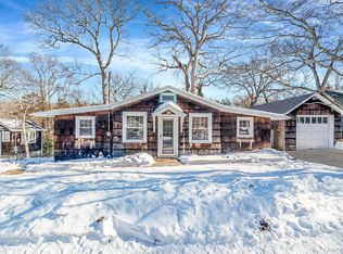 15 Ridge Lane, Miller Place, NY 11764