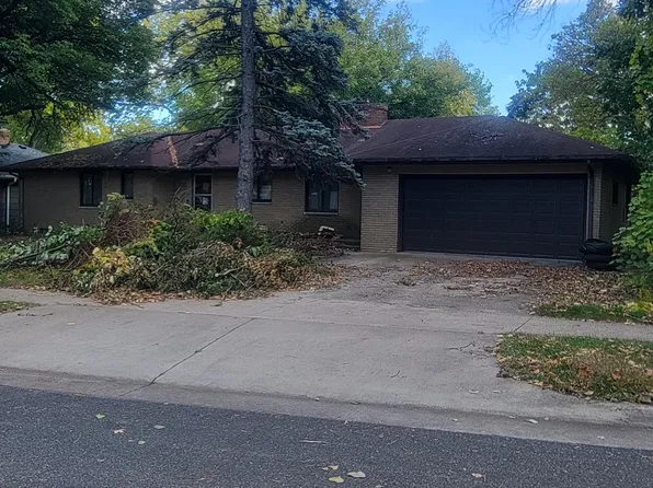 5923 Grass Lake Ter, Minneapolis, MN 55419