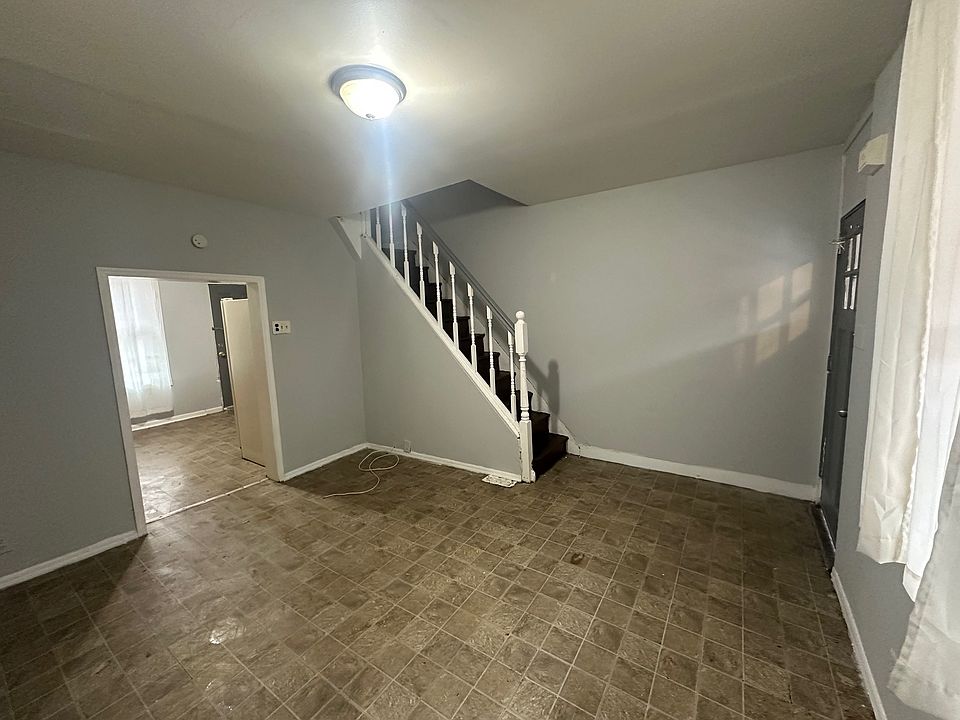 1st image of 661 E Wensley St