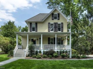 76 Elm St, Summit, NJ 07901