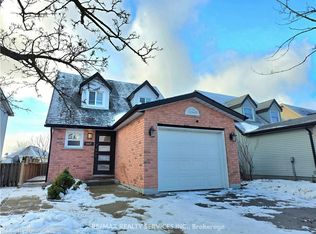 662 Elgin St N, Cambridge, ON N1R7W5