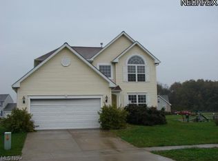 3708 Parkside Cir W, Lorain, OH 44053