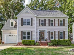 8629 Hobhouse Cir, Raleigh, NC 27615