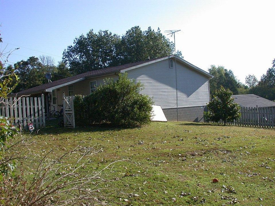 2nd image of 29 Fuller Ln