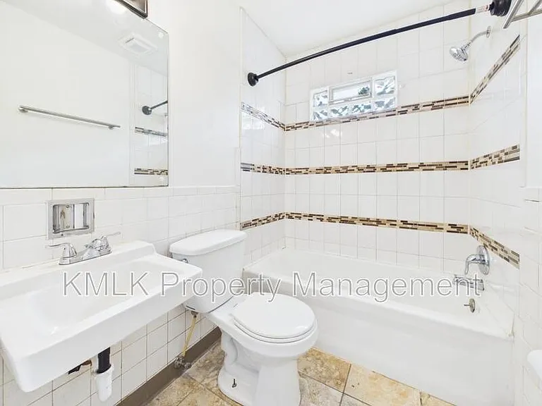 1624 Merrill Ave — Photo 10