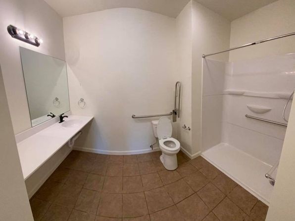 215 Kenlee Dr APT 112