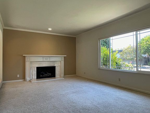 4th image of 5511 Del Oro Ct