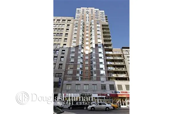 Rented by Douglas Elliman | media 15