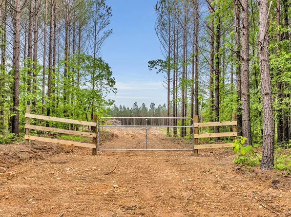 0 Cabin Rd, Hohenwald, TN 38462