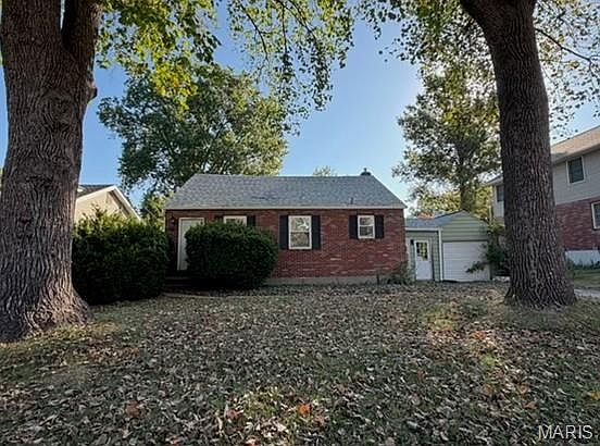 1st image of 852 Albert Ave