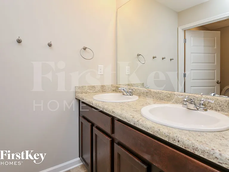 2102 Massey Ln — Photo 14