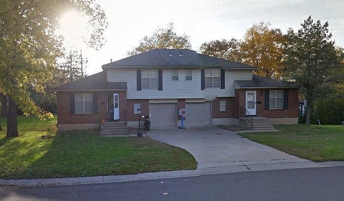 1st image of 9829 Linden Cir