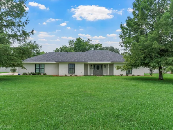 5404 Coach Rd, Bossier City, LA 71111