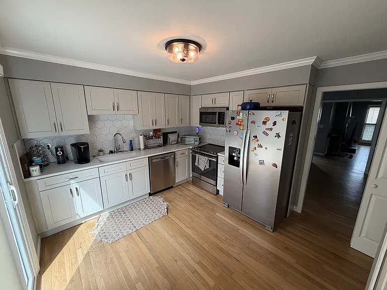 1215 Defoor Ct NW — Photo 5