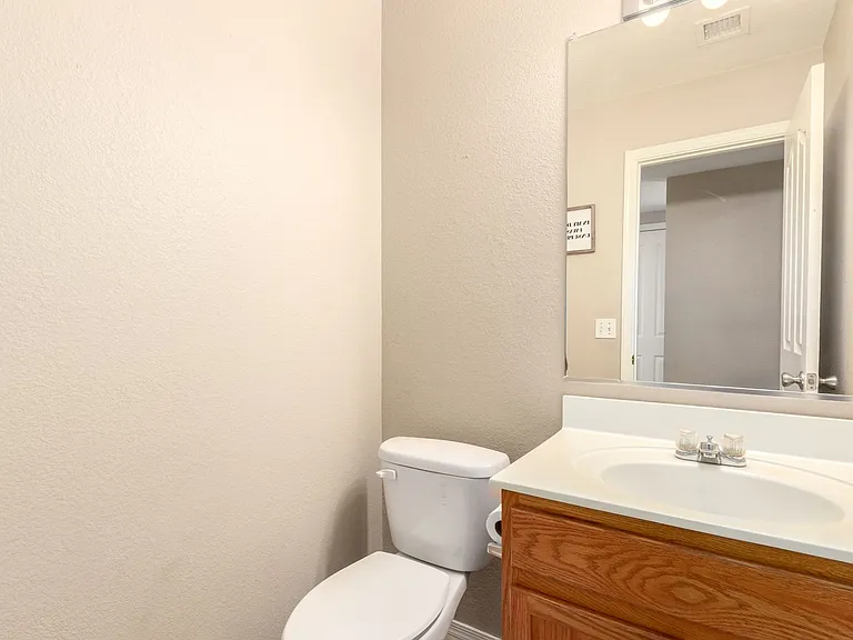 1310 E Beth Dr — Photo 20