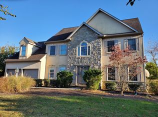 652 Quarry Rd, Lititz, PA 17543
