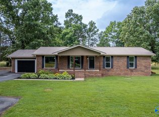 1089 SW Rainbow Ave S, Rainsville, AL 35986