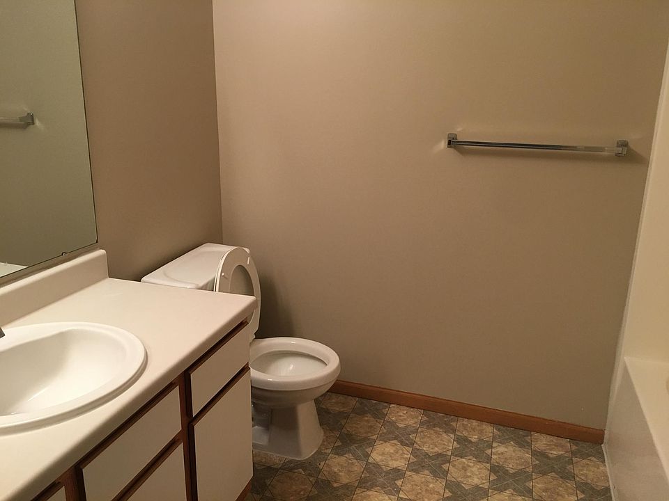 1st image of 4253 N 1st St APT 394