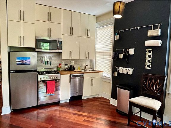 3rd image of 2227 Park Ave