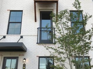 1070 Aster Rd, Roswell, GA 30076