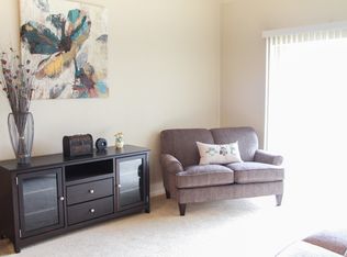 1900 E Broadway APT 118, Waukesha, WI 53186