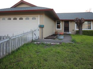 567 Lorraine Ct, Rohnert Park, CA 94928