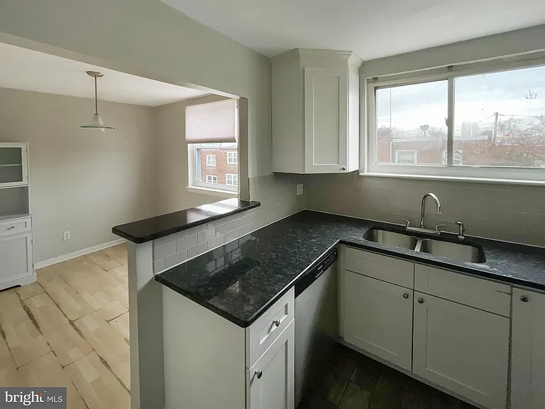 1409 N 76th St #13-403 — Photo 4